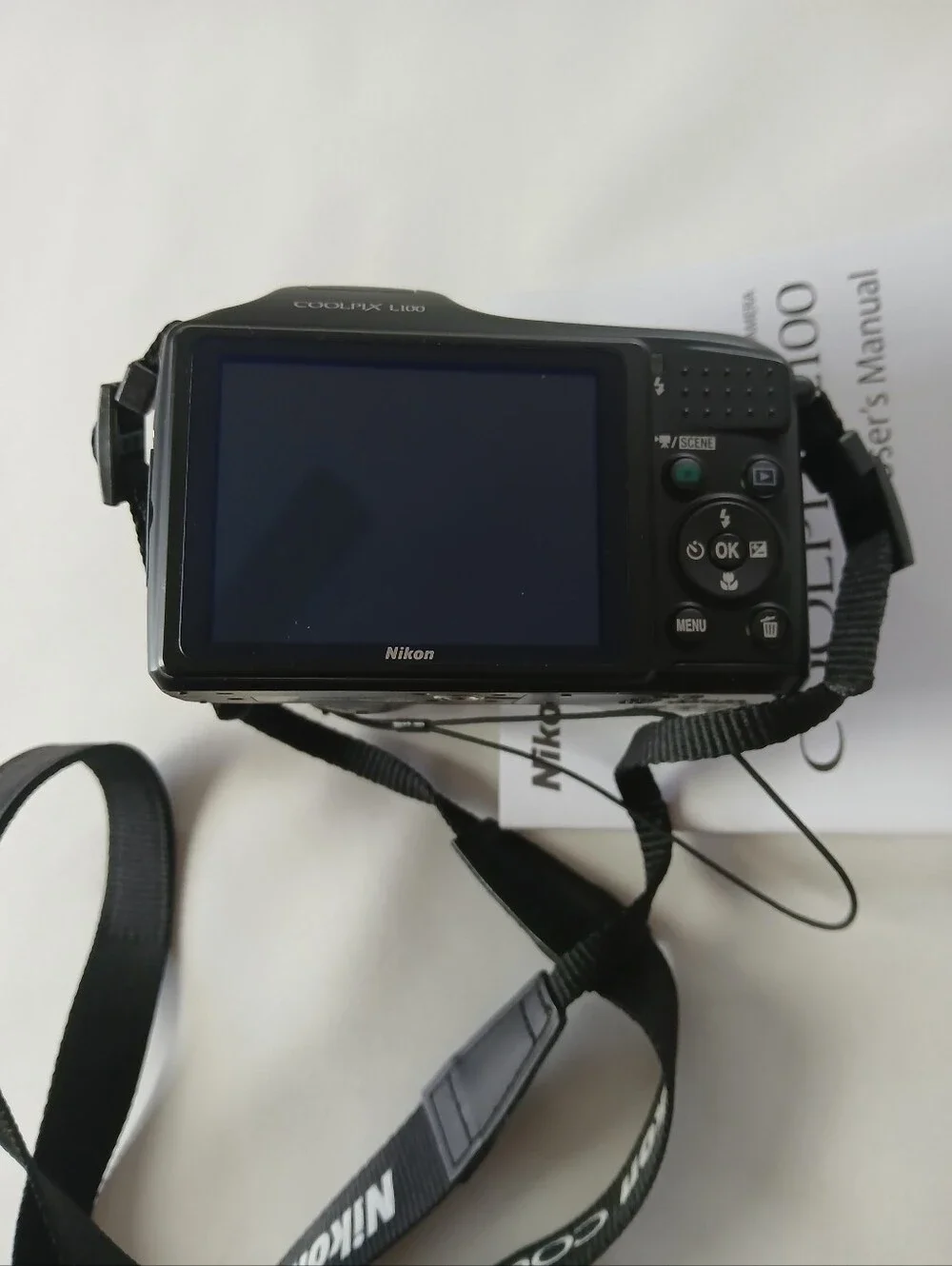 Nikon Coolpix L100 Camera